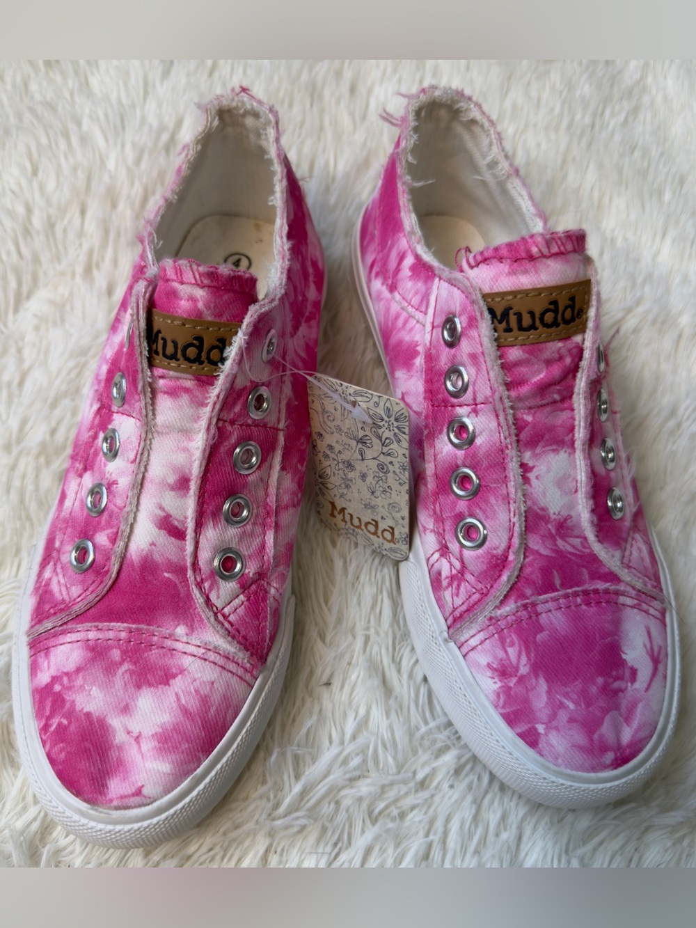 Mudd Girls Pink Tie Dye Canvas Slip On Sneakers Shoes Size 4 New With Tags